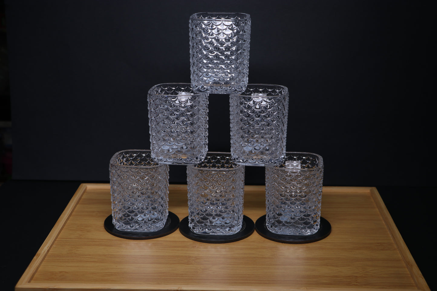 MG Vintage Embossed Glass with Scalloped Design – Perfect for Drinks & Decor