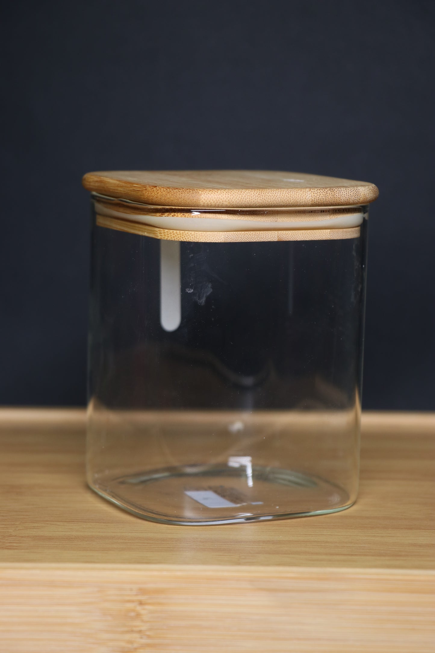 MG Airtight Glass Cannister with Natural Wooden Lid
