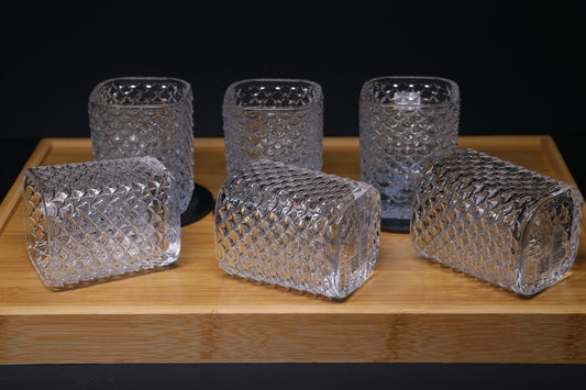 MG Vintage Embossed Glass with Scalloped Design – Perfect for Drinks & Decor