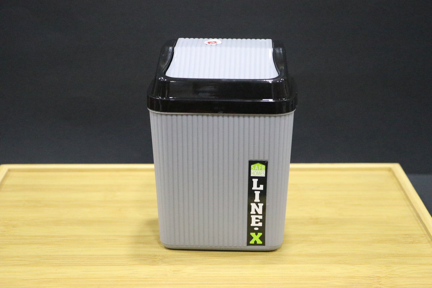 MG Elegant Gray Flip-Top Trash Bin with Swing Lid